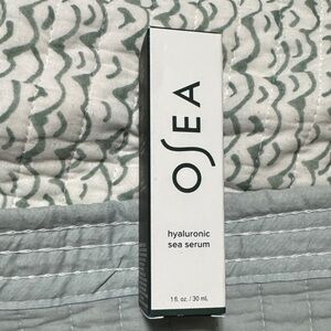 OSEA Hyaluronic Sea Serum - White